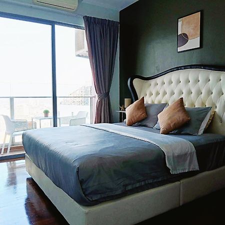 Silverscape Family Suite Melaka City Centre Exterior photo