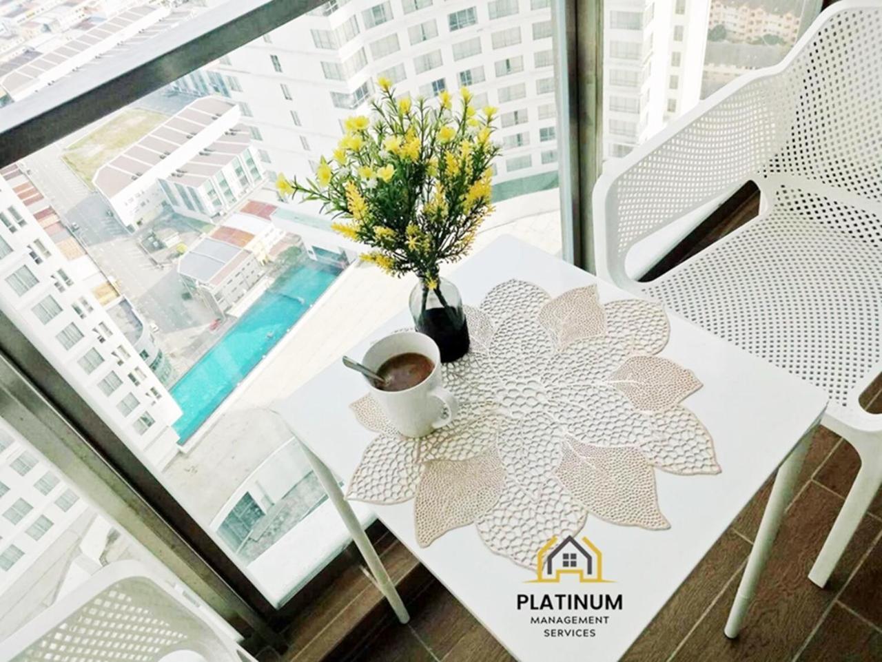 Silverscape Family Suite Melaka City Centre Exterior photo